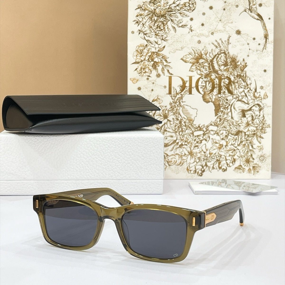 Dior Tailoring S3F Sunglasses product image 4, provided for visual reference and product detail review
