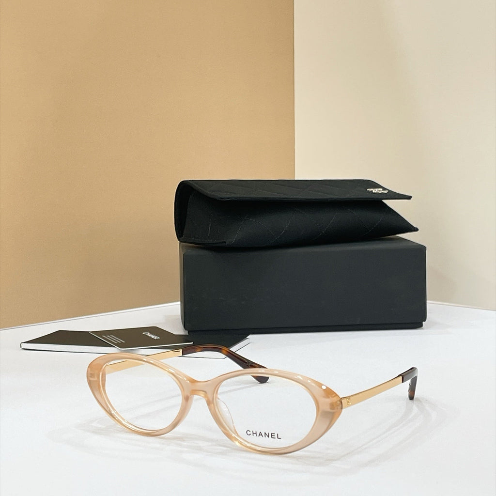 Chanel 3508 Sunglasses product image 2, provided for visual reference and product detail review