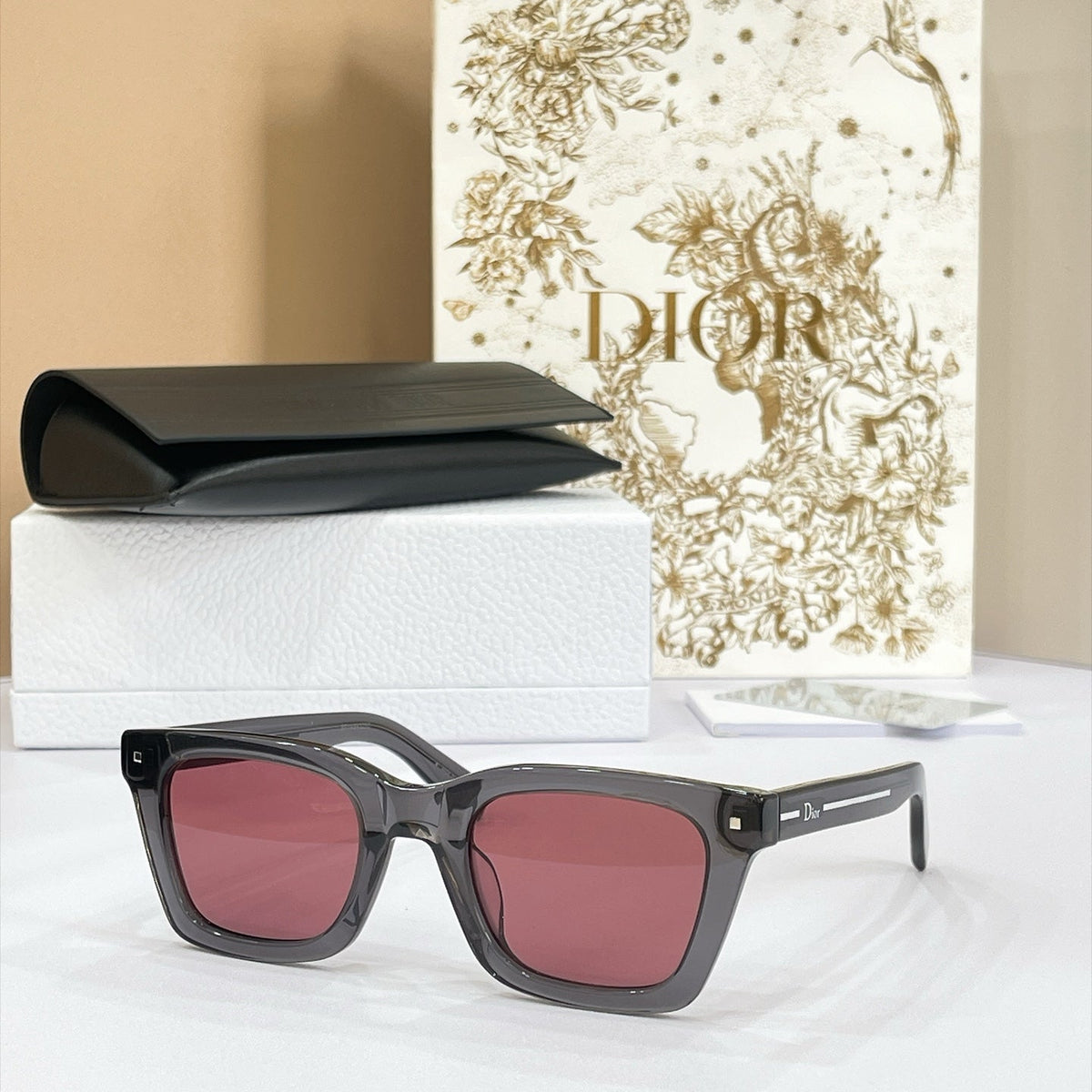 Dior Line S1F Sunglasses product image 3, provided for visual reference and product detail review