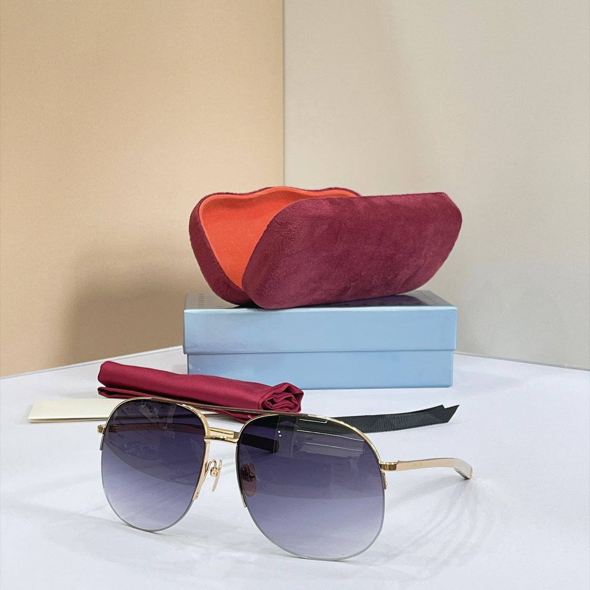 Gucci GG2165S Sunglasses - 61-16-135 product image 4, provided for visual reference and product detail review
