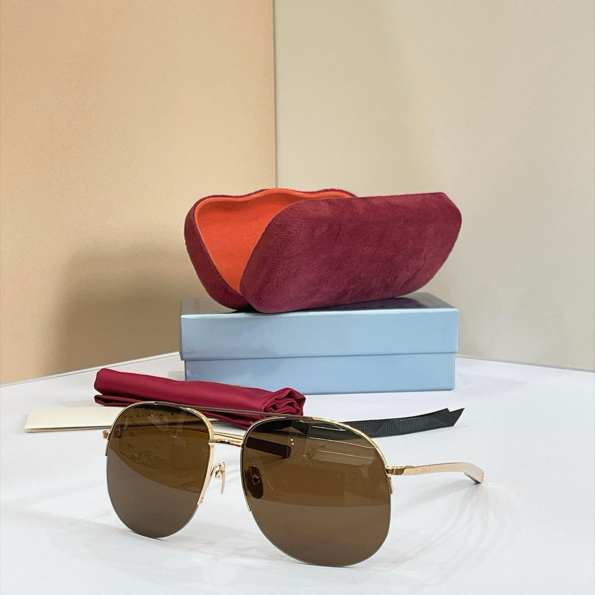 Gucci GG2165S Sunglasses - 61-16-135 product image 7, provided for visual reference and product detail review