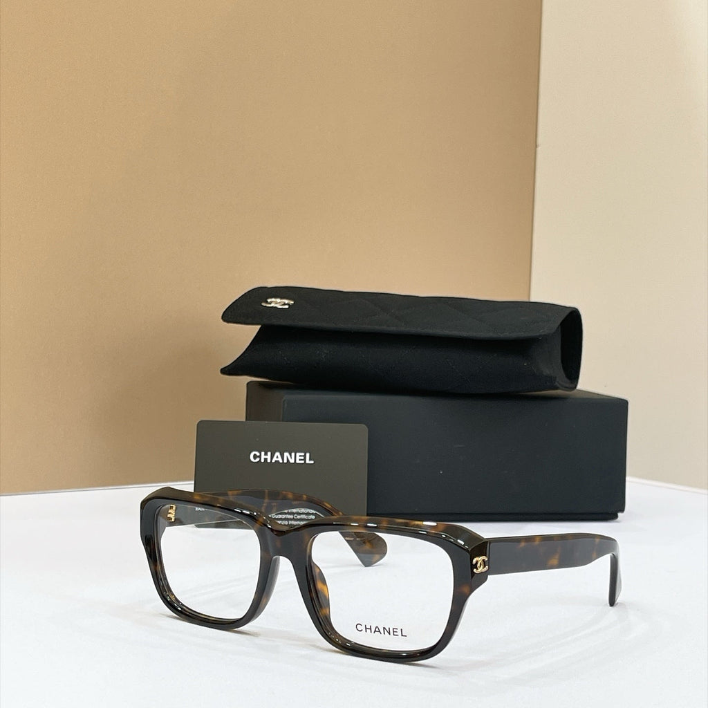 Chanel 3516-A Sunglasses product image 4, provided for visual reference and product detail review