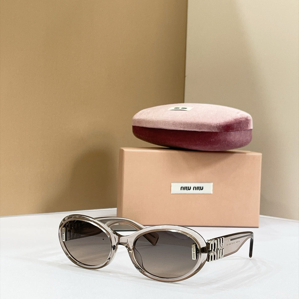 Miu Miu MU 158AV Sunglasses product image 6, provided for visual reference and product detail review