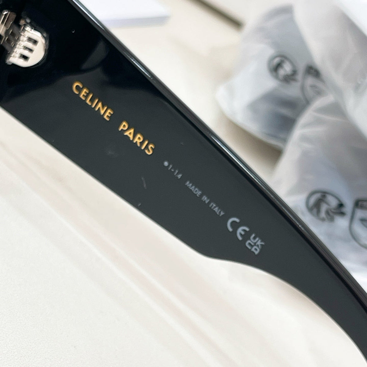 Celine CL40282U Sunglasses product image 12, provided for visual reference and product detail review