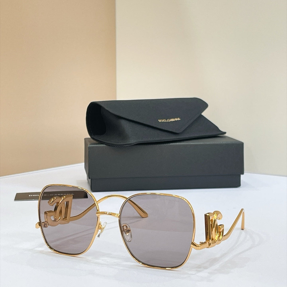 Dolce & Gabbana DG1497LB Sunglasses product image 3, provided for visual reference and product detail review