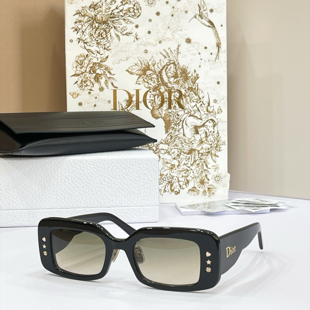 Dior Lucky Charms S1I Sunglasses product image 7, provided for visual reference and product detail review