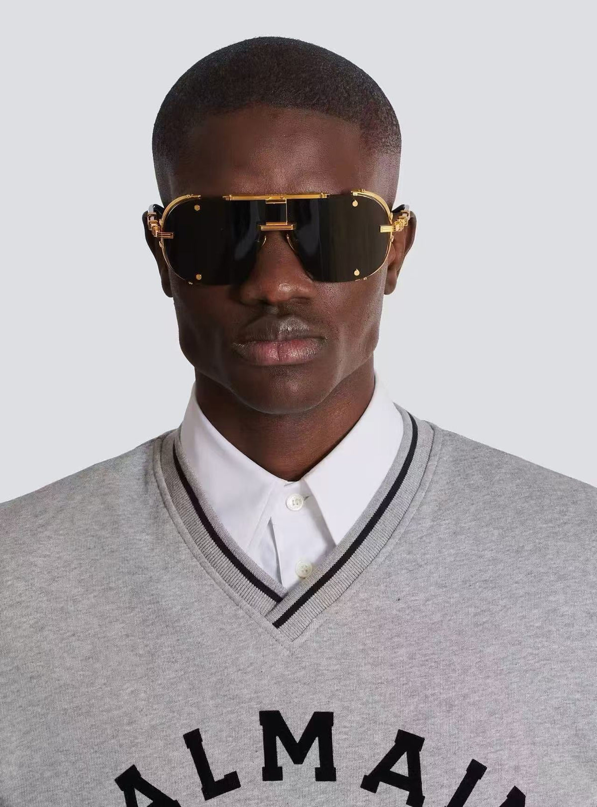 Balmain BPS-271-63//BLK-GLD Sunglasses product image 21, provided for visual reference and product detail review