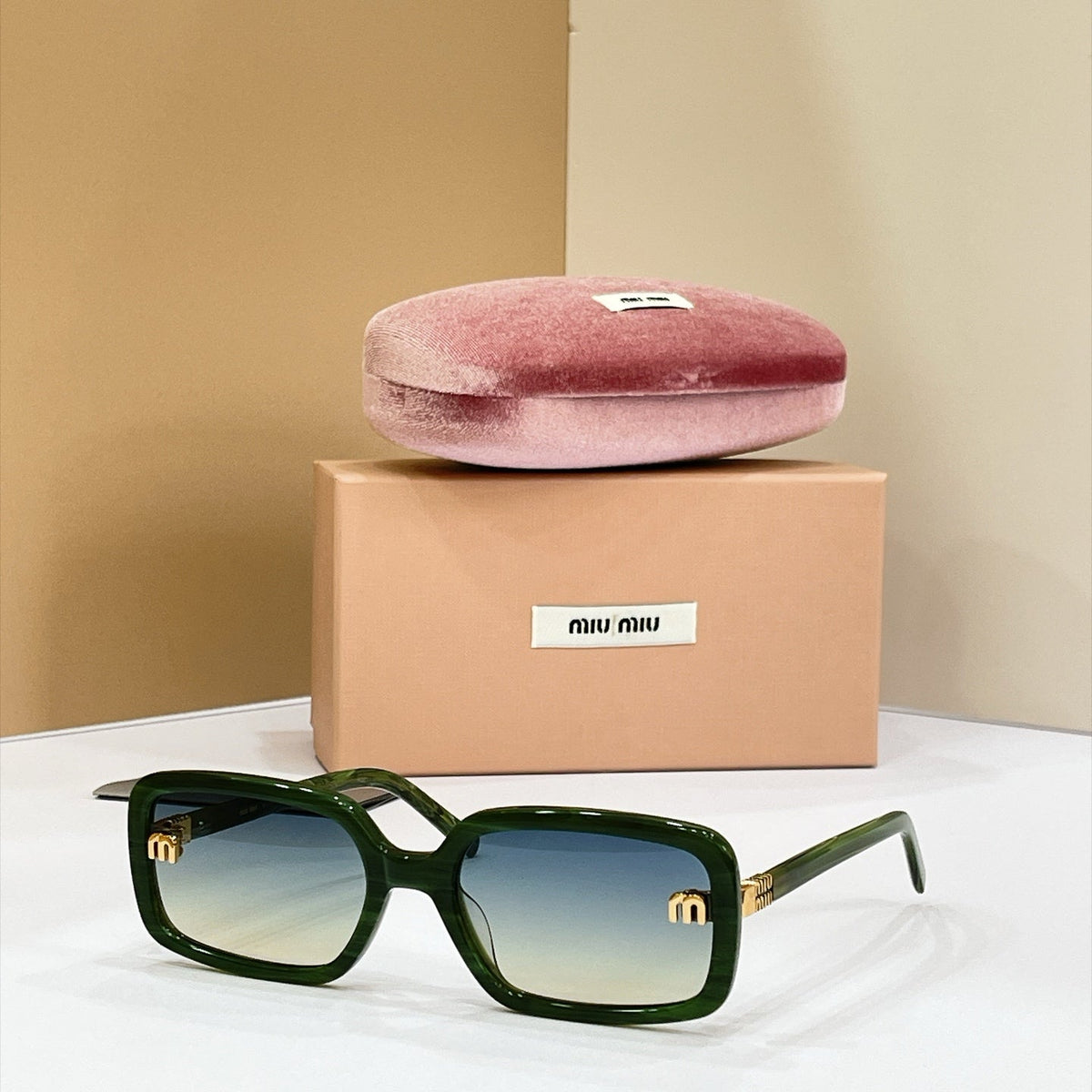 Miu Miu MU 155AV Sunglasses product image 6, provided for visual reference and product detail review