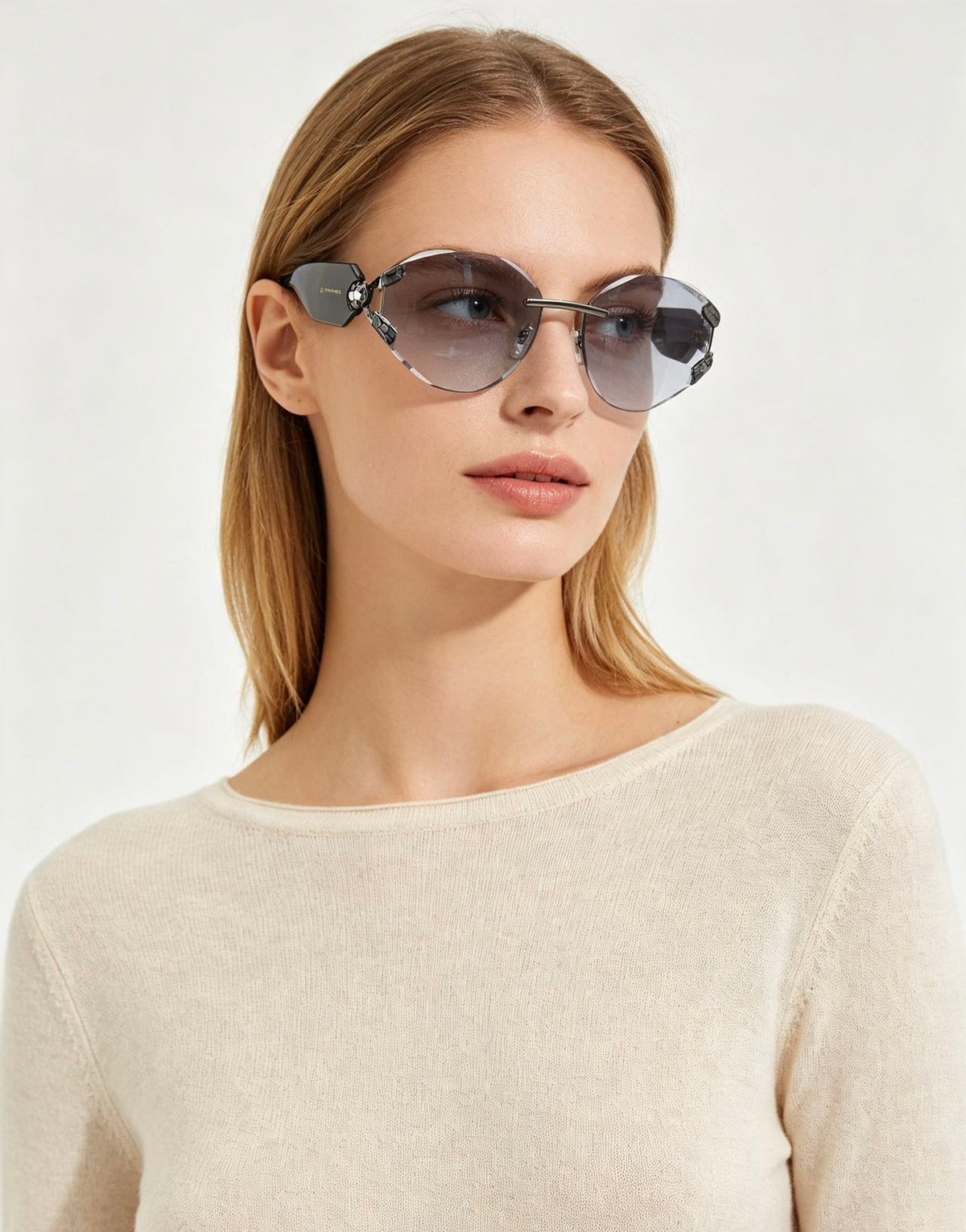 Bvlgari BV 9033B Sunglasses product image 12, provided for visual reference and product detail review