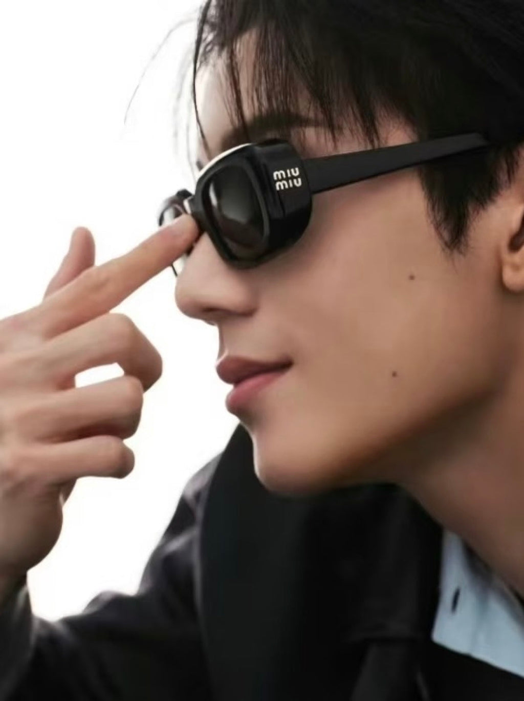 Miu Miu SMU B13-F Sunglasses product image 12, provided for visual reference and product detail review