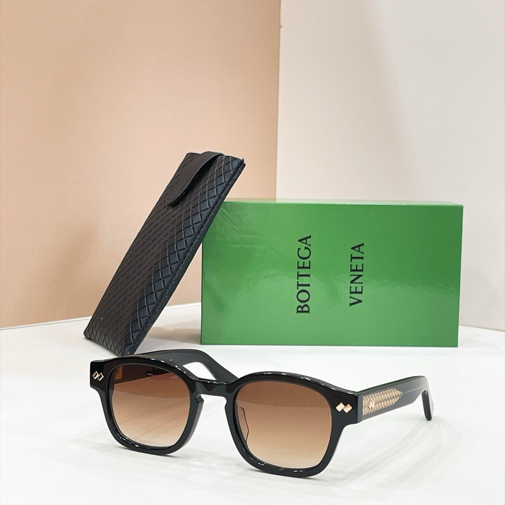 Bottega Veneta BV1445OA Sunglasses product image 1, provided for visual reference and product detail review