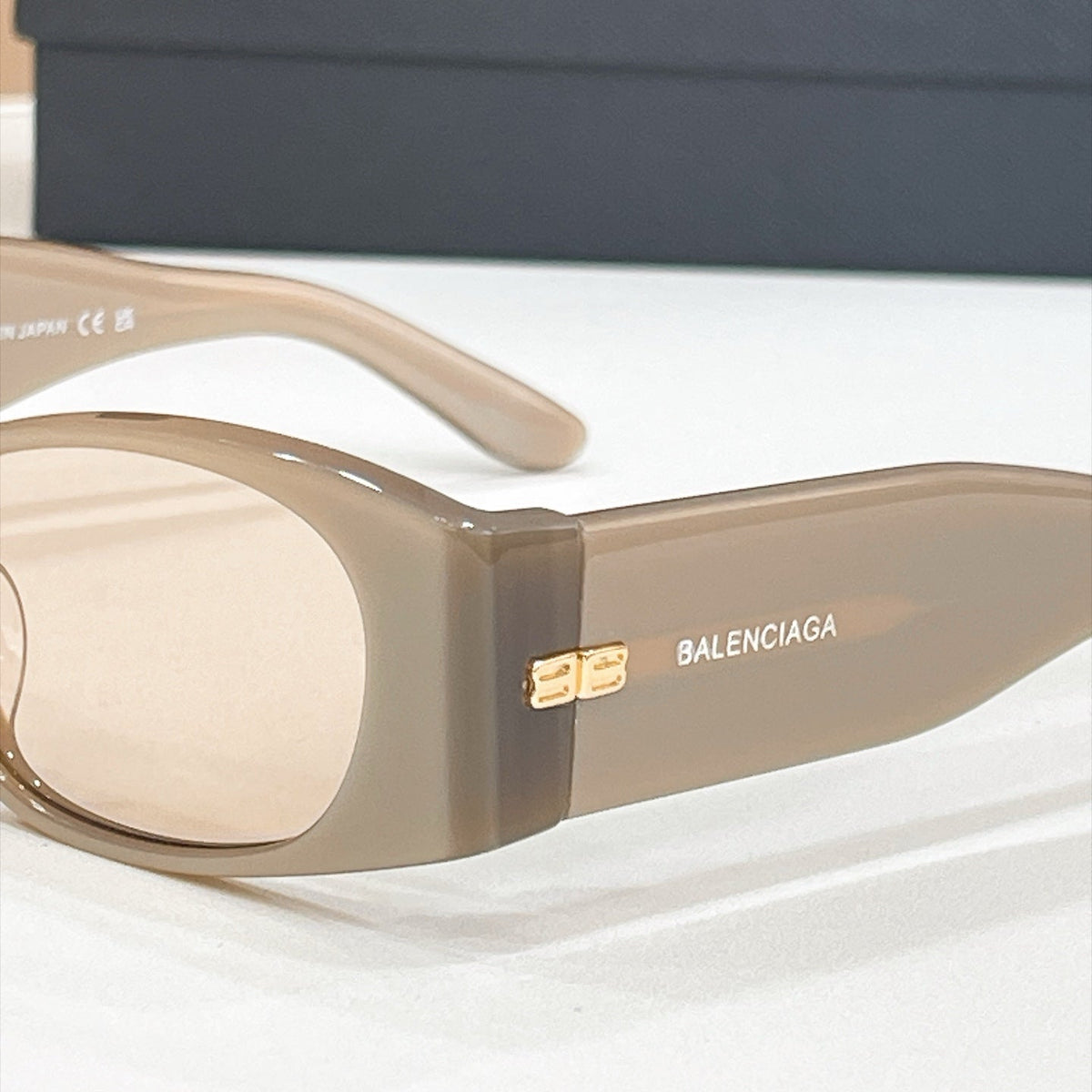Balenciaga BB7158S Sunglasses product image 7, provided for visual reference and product detail review