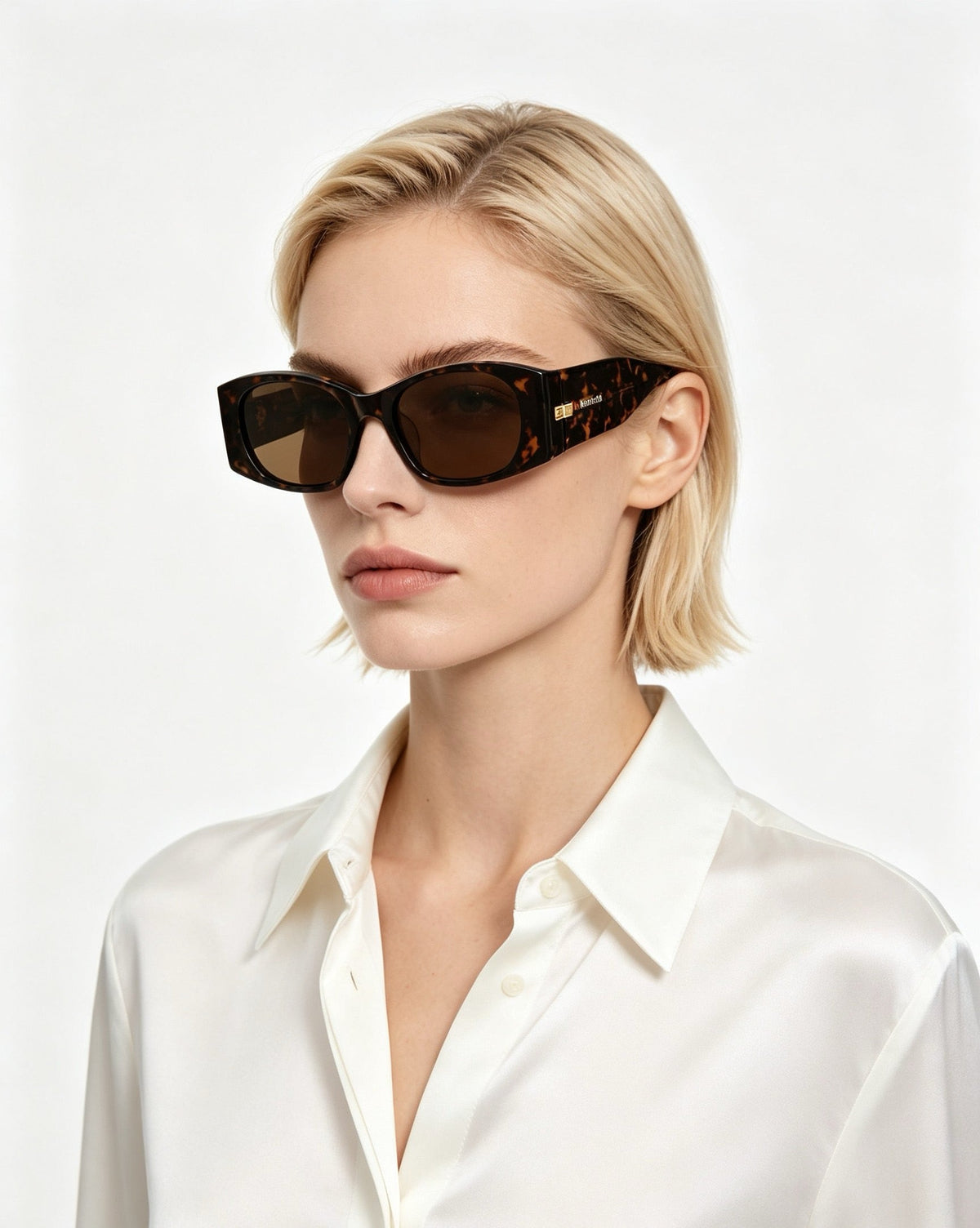 Balenciaga BB7158S Sunglasses product image 16, provided for visual reference and product detail review