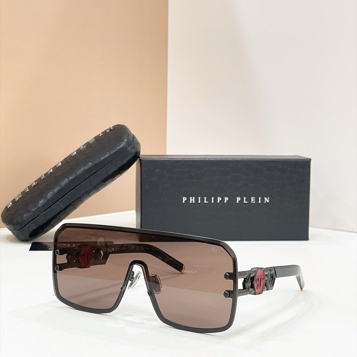 Philipp Plein SPP162M Sunglasses product image 6, provided for visual reference and product detail review