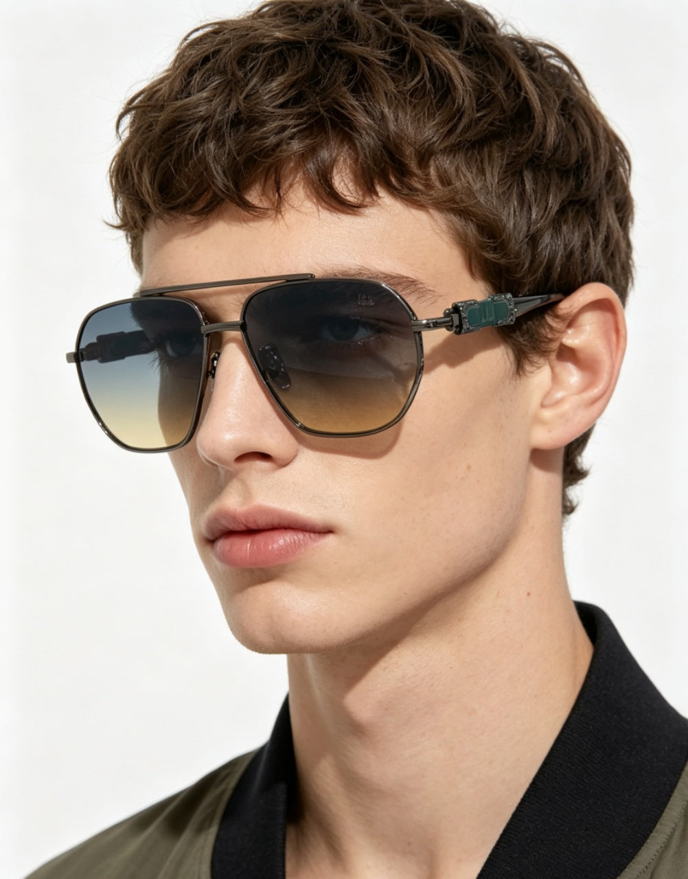Dunhill DU02261 Sunglasses product image 12, provided for visual reference and product detail review