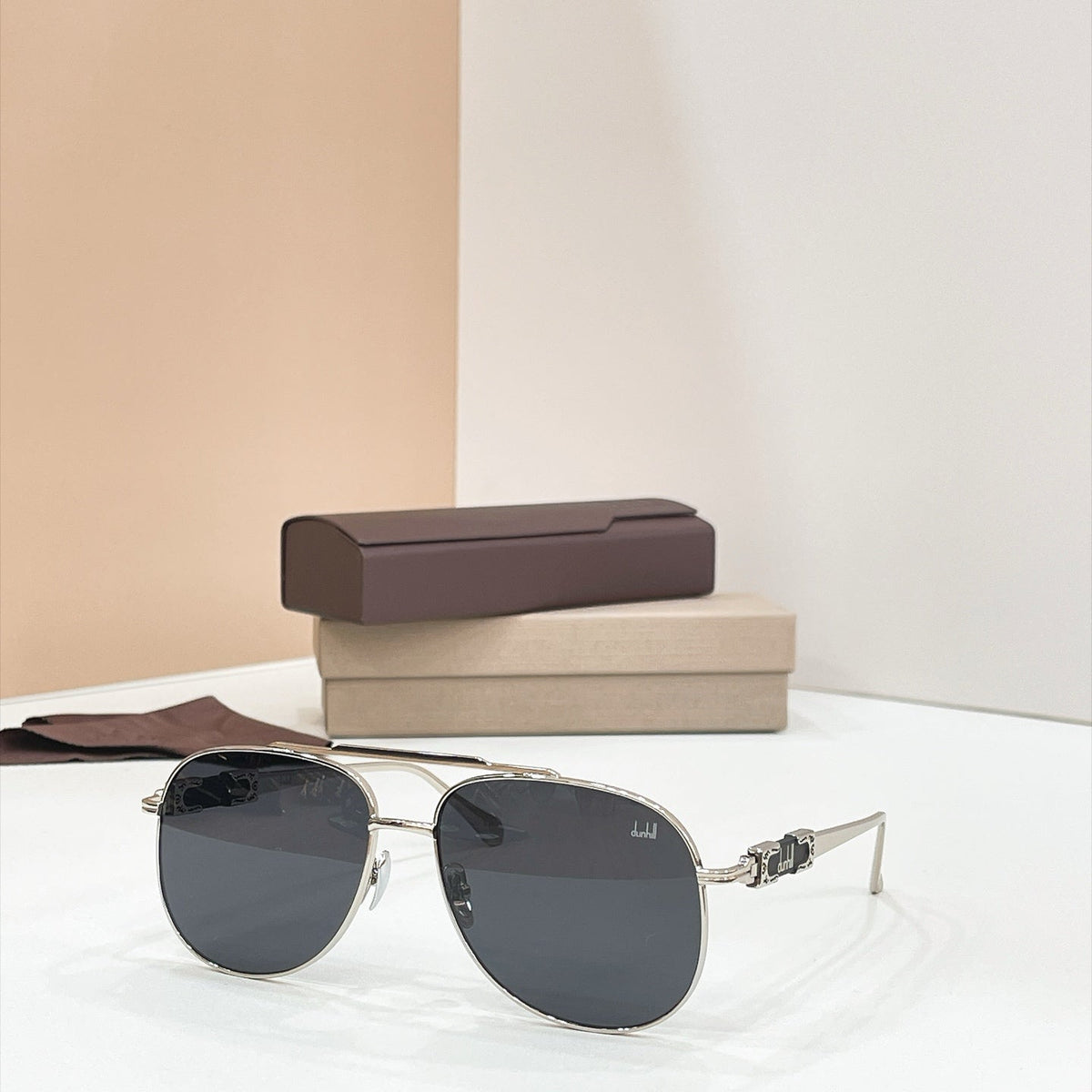 Dunhill DU02260 Sunglasses product image 6, provided for visual reference and product detail review