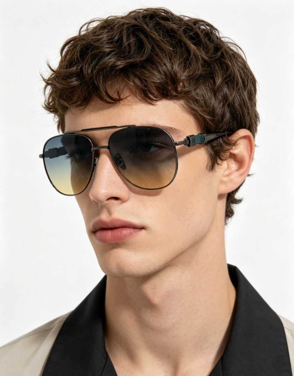 Dunhill DU02260 Sunglasses product image 12, provided for visual reference and product detail review
