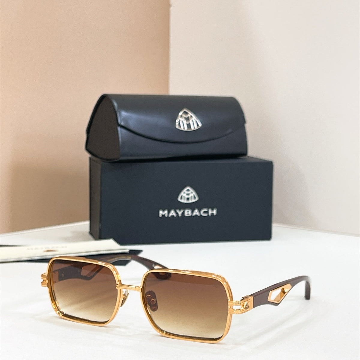 Maybach Z190 Sunglasses product image 1, provided for visual reference and product detail review