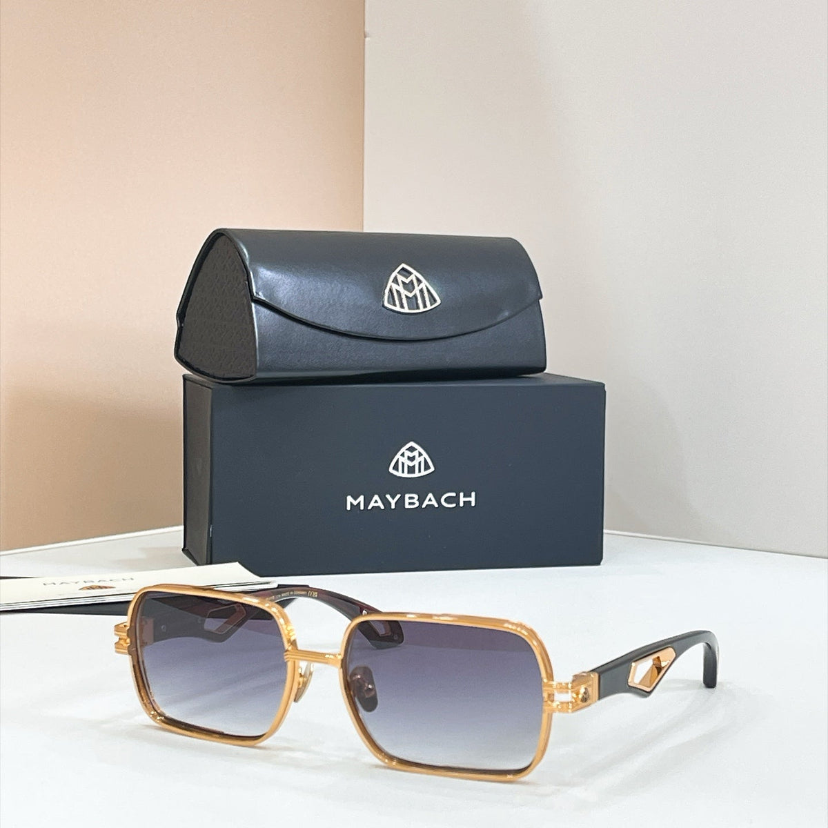 Maybach Z190 Sunglasses product image 4, provided for visual reference and product detail review