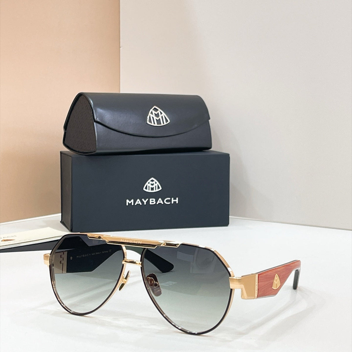 Maybach The King III Sunglasses product image 9, provided for visual reference and product detail review