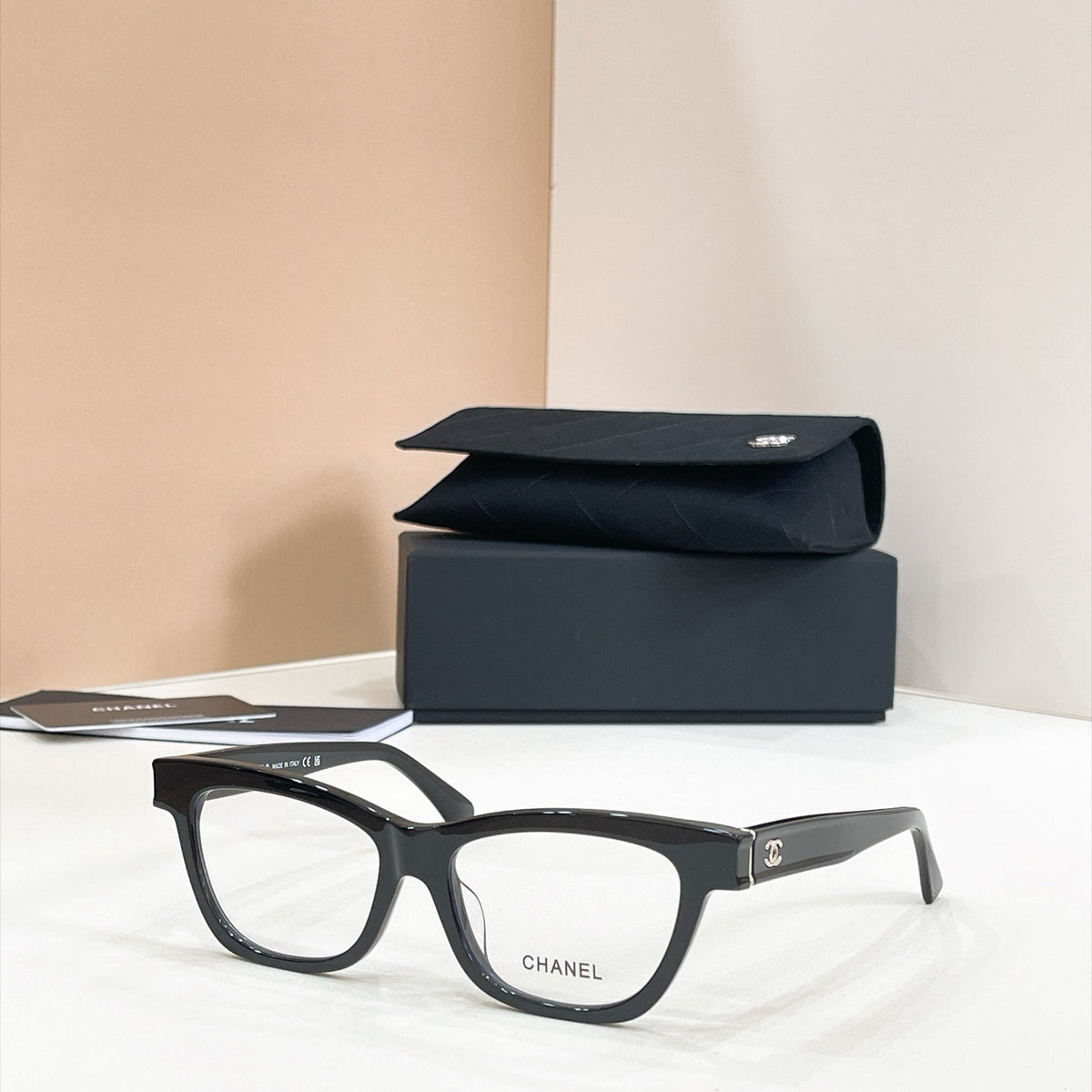 Chanel CH3512 Sunglasses product image 1, provided for visual reference and product detail review