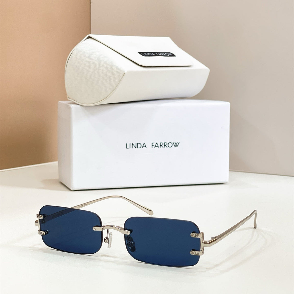 Linda Farrow LFL/1131 Sunglasses product image 4, provided for visual reference and product detail review