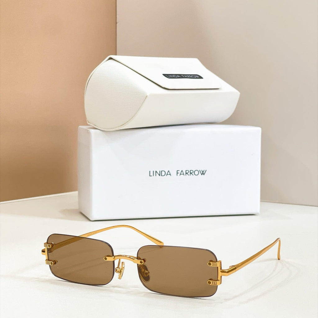 Linda Farrow LFL/1131 Sunglasses product image 11, provided for visual reference and product detail review