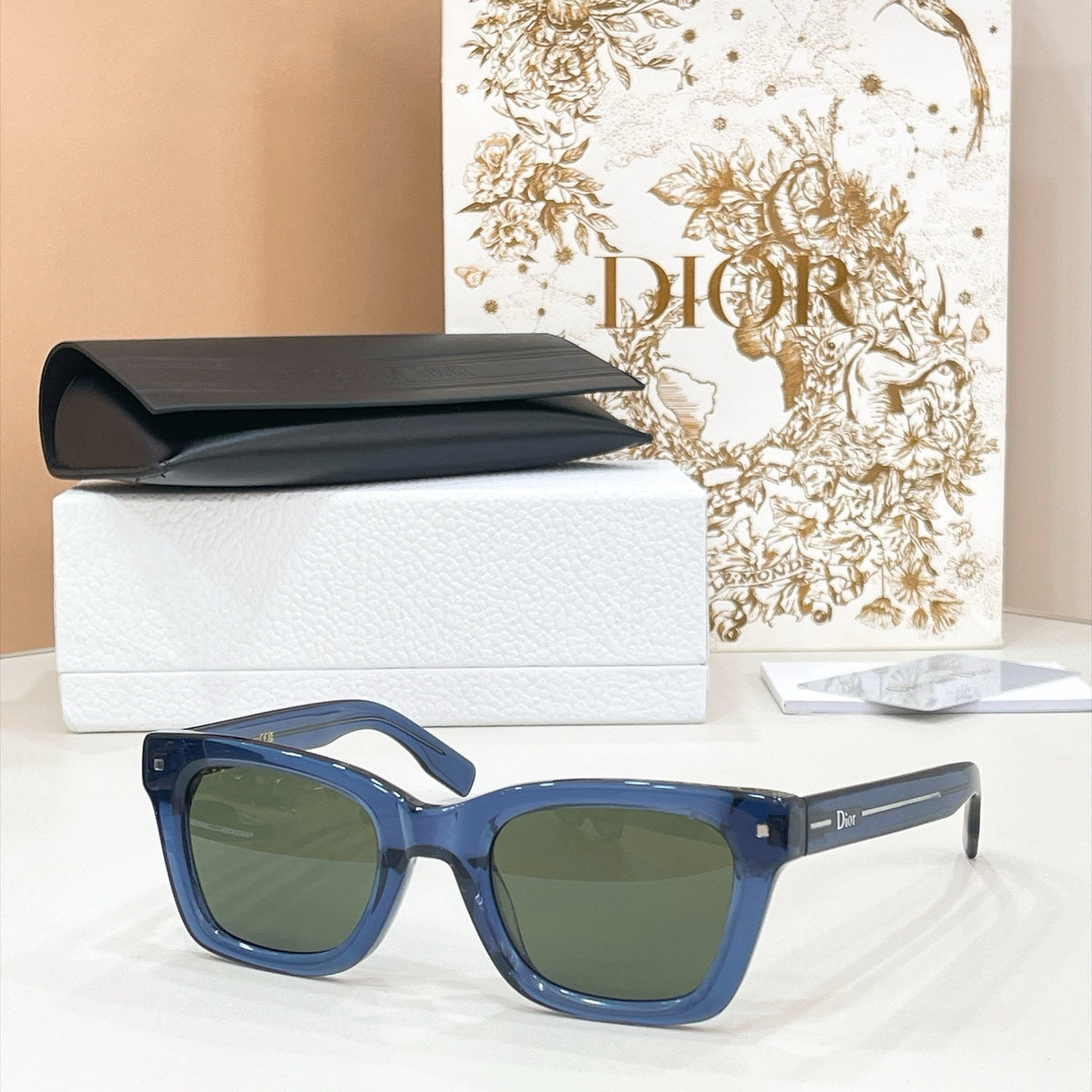 Dior Line S1F Sunglasses product image 4, provided for visual reference and product detail review