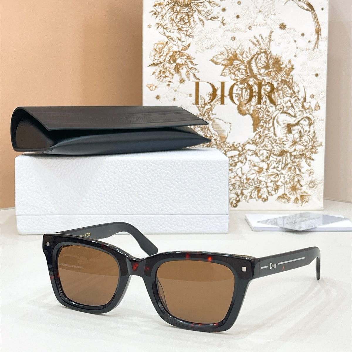Dior Line S1F Sunglasses product image 7, provided for visual reference and product detail review
