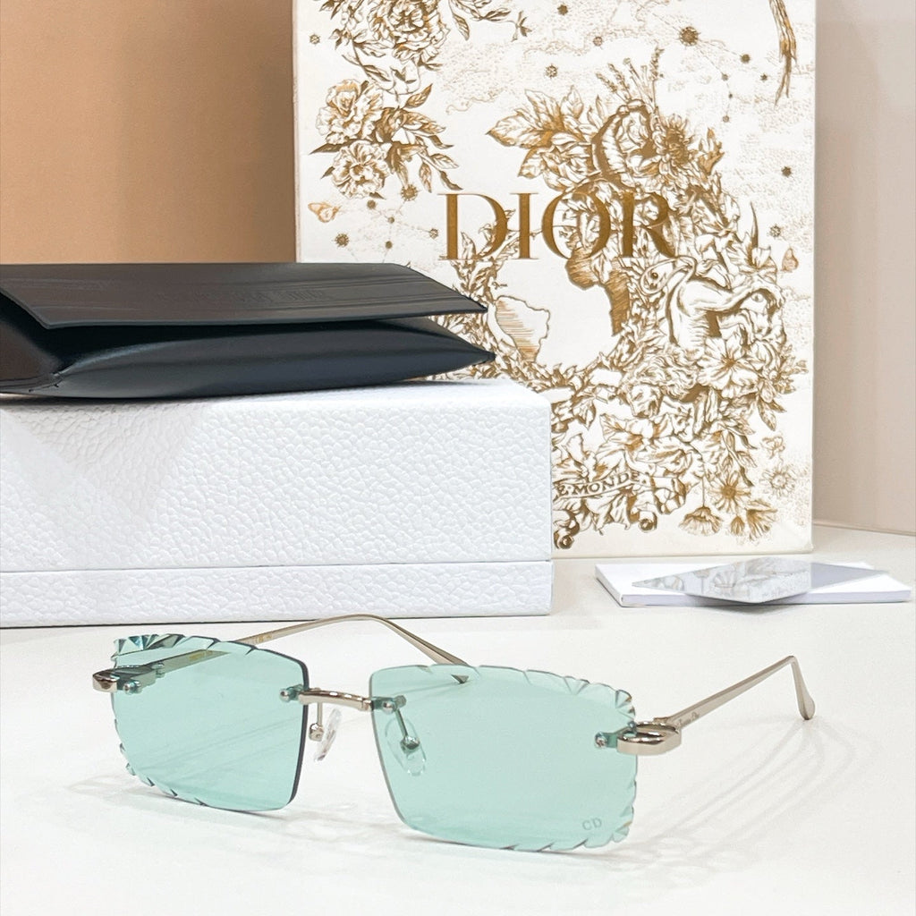 Dior DSGTA56UCR Sunglasses product image 12, provided for visual reference and product detail review