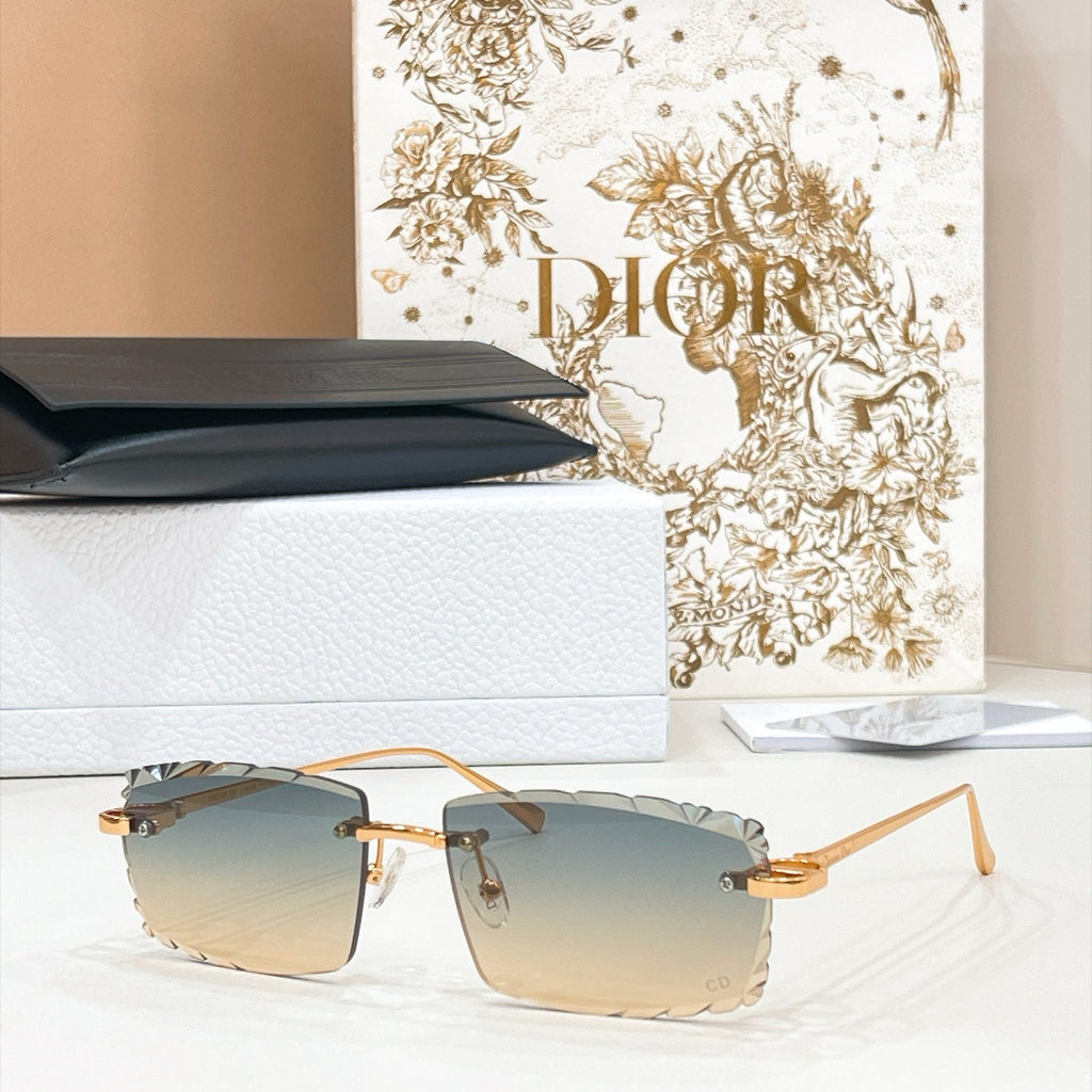 Dior DSGTA56UCR Sunglasses product image 15, provided for visual reference and product detail review