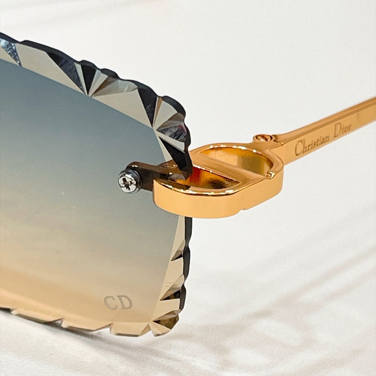 Dior DSGTA56UCR Sunglasses product image 16, provided for visual reference and product detail review