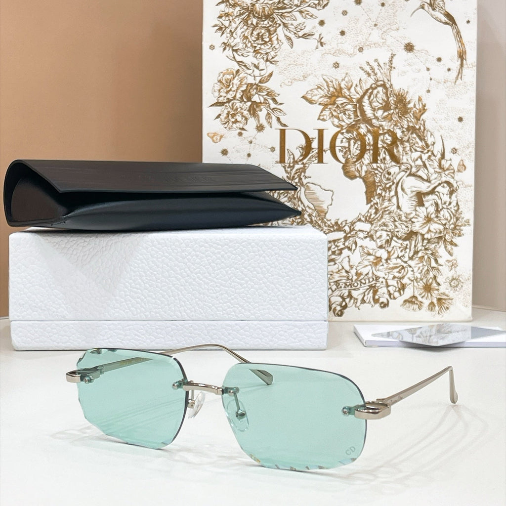 Dior DSGTA56UCR Sunglasses product image 20, provided for visual reference and product detail review