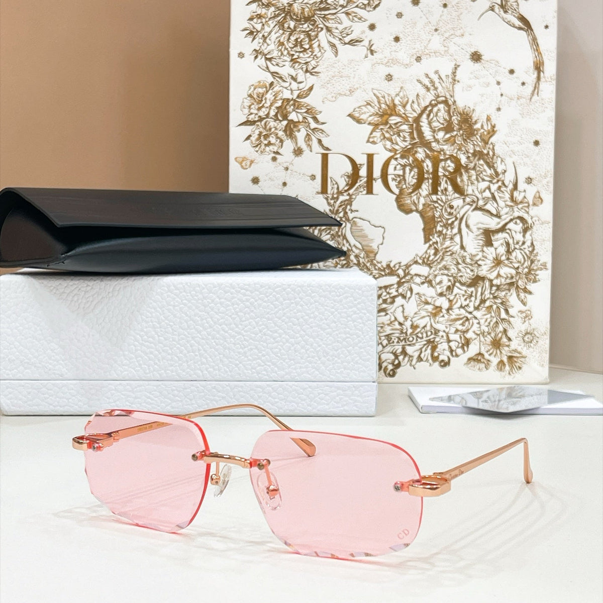 Dior DSGTA56UCR Sunglasses product image 21, provided for visual reference and product detail review