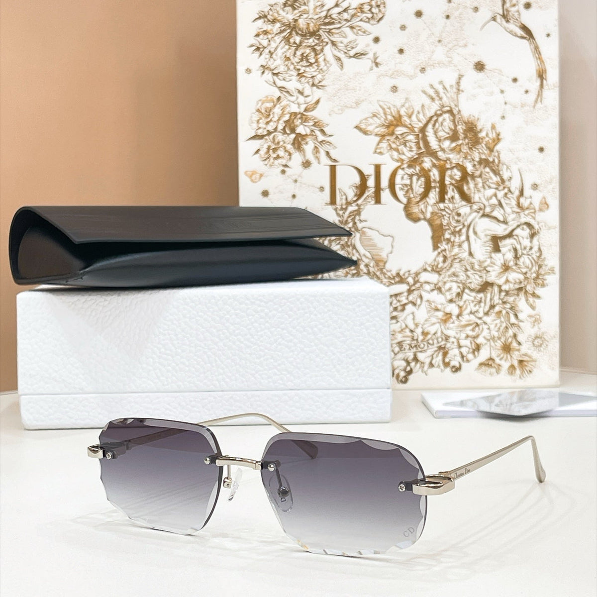 Dior DSGTA56UCR Sunglasses product image 22, provided for visual reference and product detail review