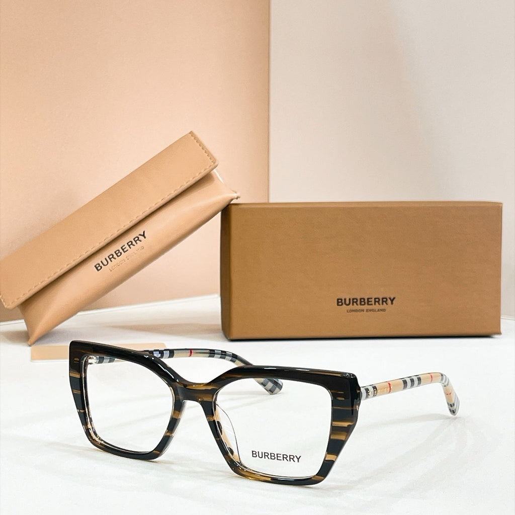 Burberry BE2365 Sunglasses product image 2, provided for visual reference and product detail review