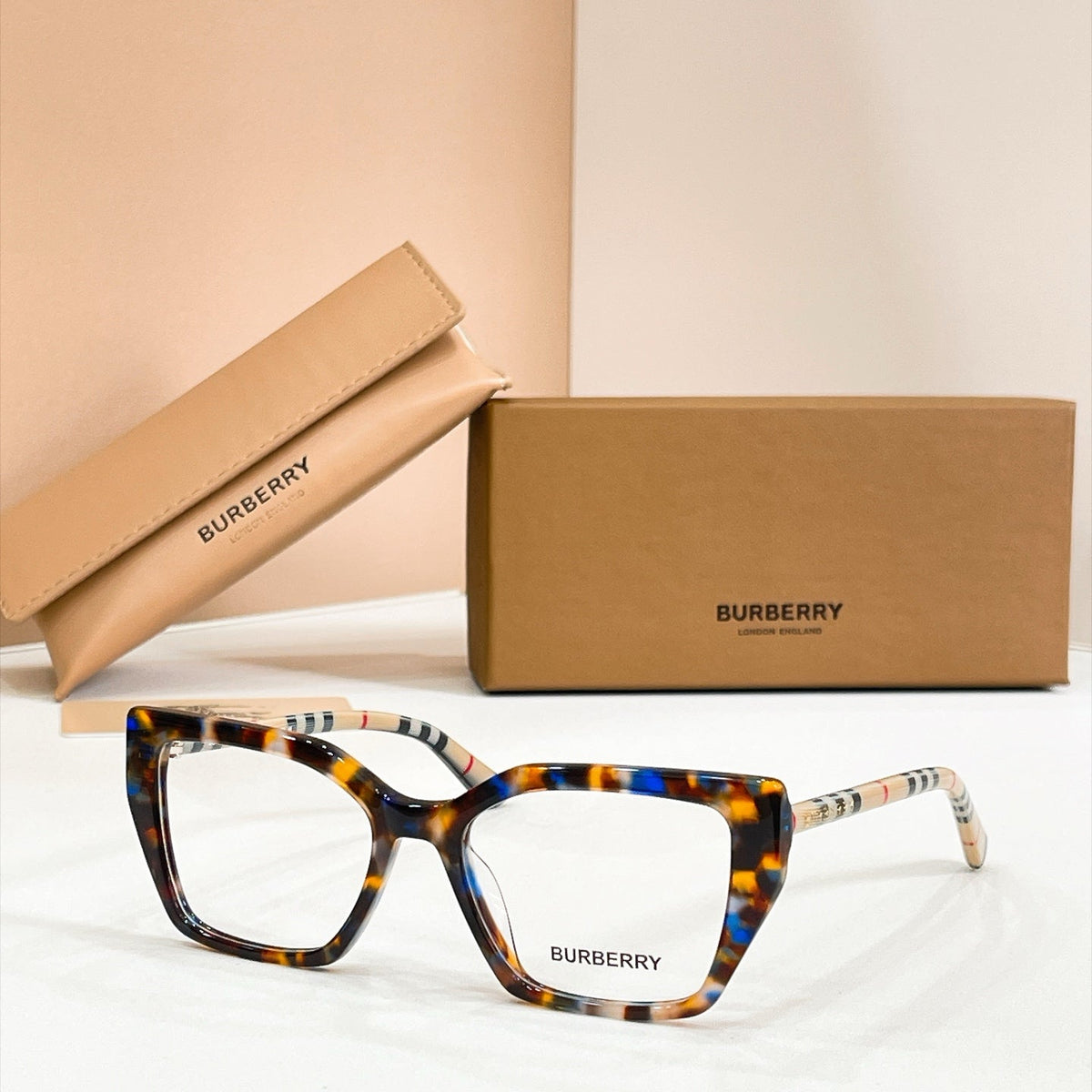 Burberry BE2365 Sunglasses product image 1, provided for visual reference and product detail review