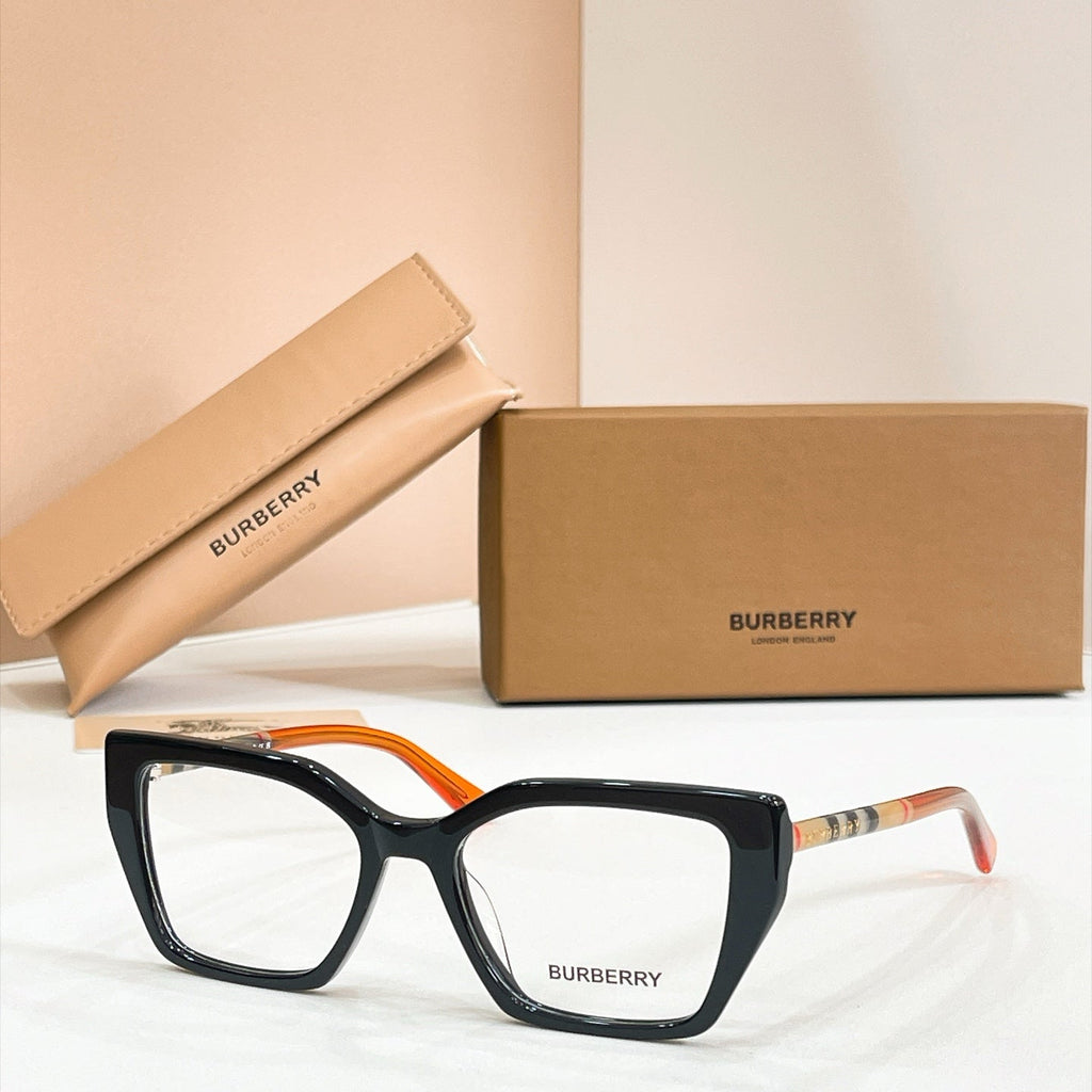 Burberry BE2365 Sunglasses product image 6, provided for visual reference and product detail review