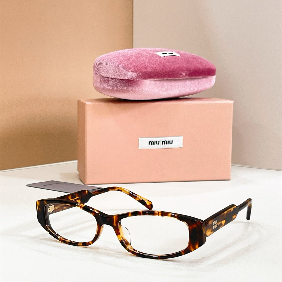 Miu Miu MU 06ZV Sunglasses product image 3, provided for visual reference and product detail review