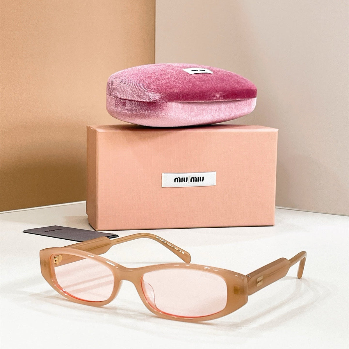 Miu Miu MU 06ZV Sunglasses product image 5, provided for visual reference and product detail review