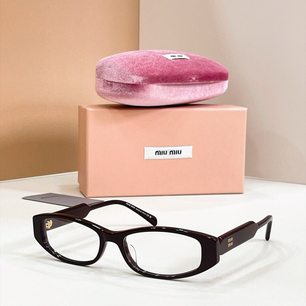 Miu Miu MU 06ZV Sunglasses product image 8, provided for visual reference and product detail review