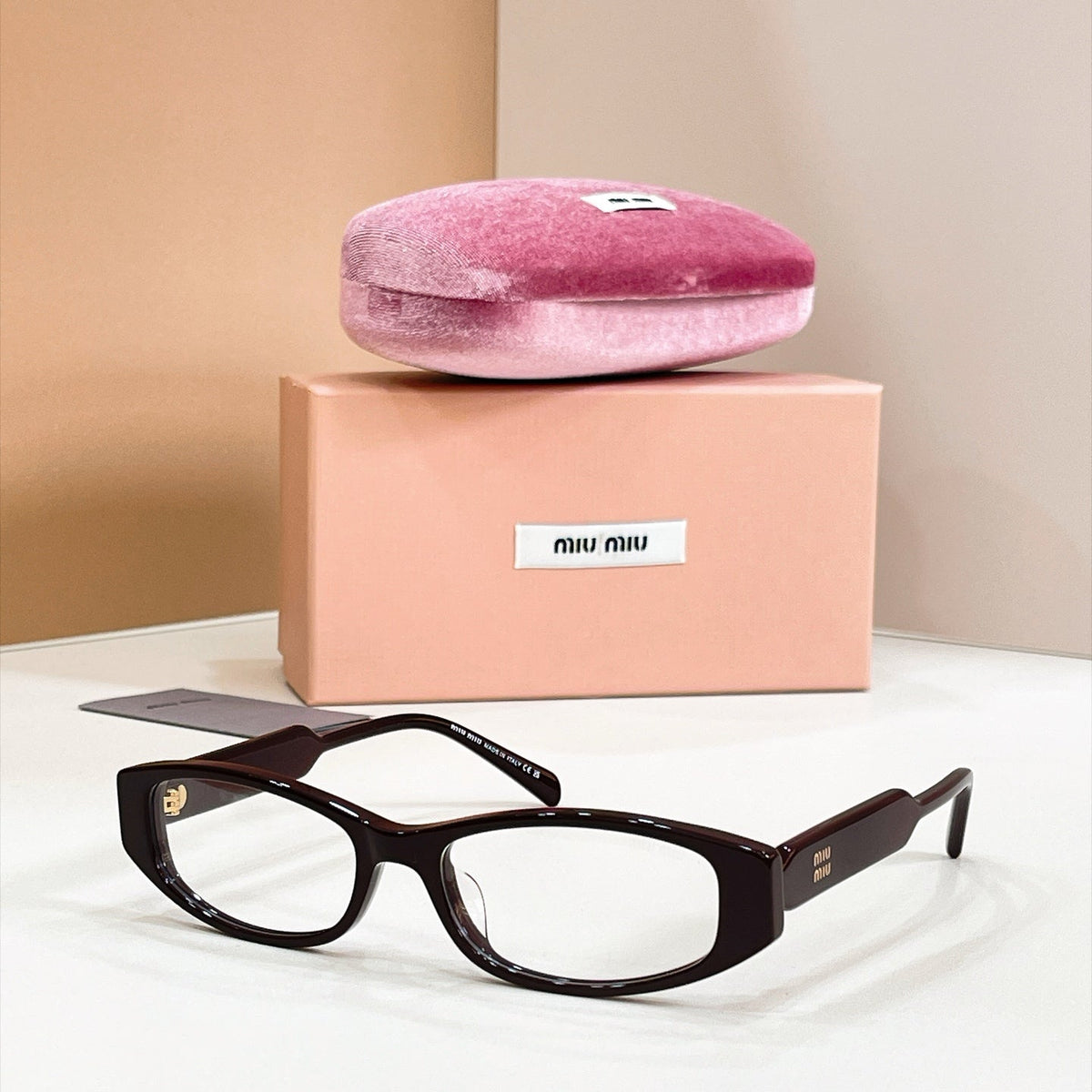 Miu Miu MU 06ZV Sunglasses product image 8, provided for visual reference and product detail review