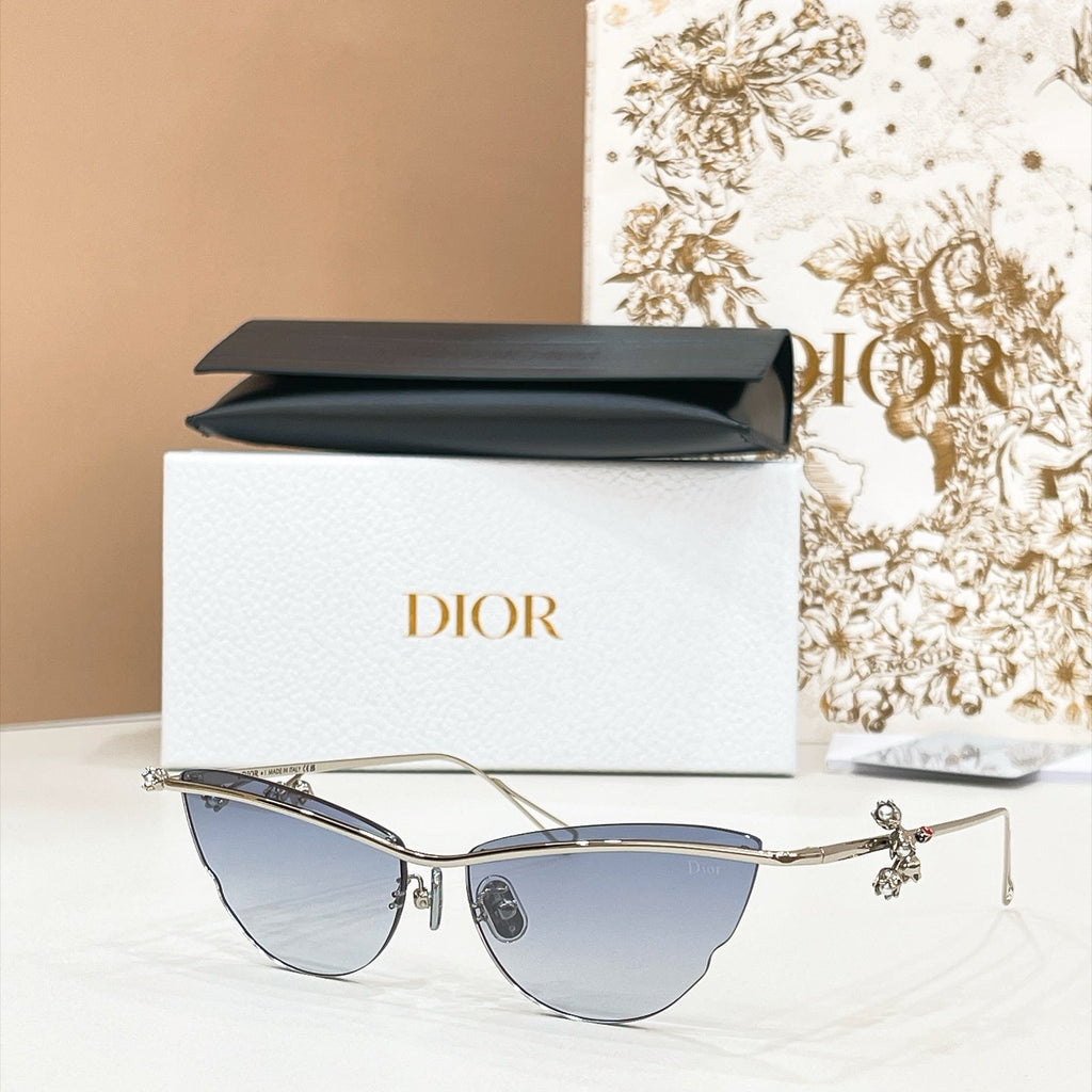 Dior DiorTribales B1U Sunglasses product image 4, provided for visual reference and product detail review