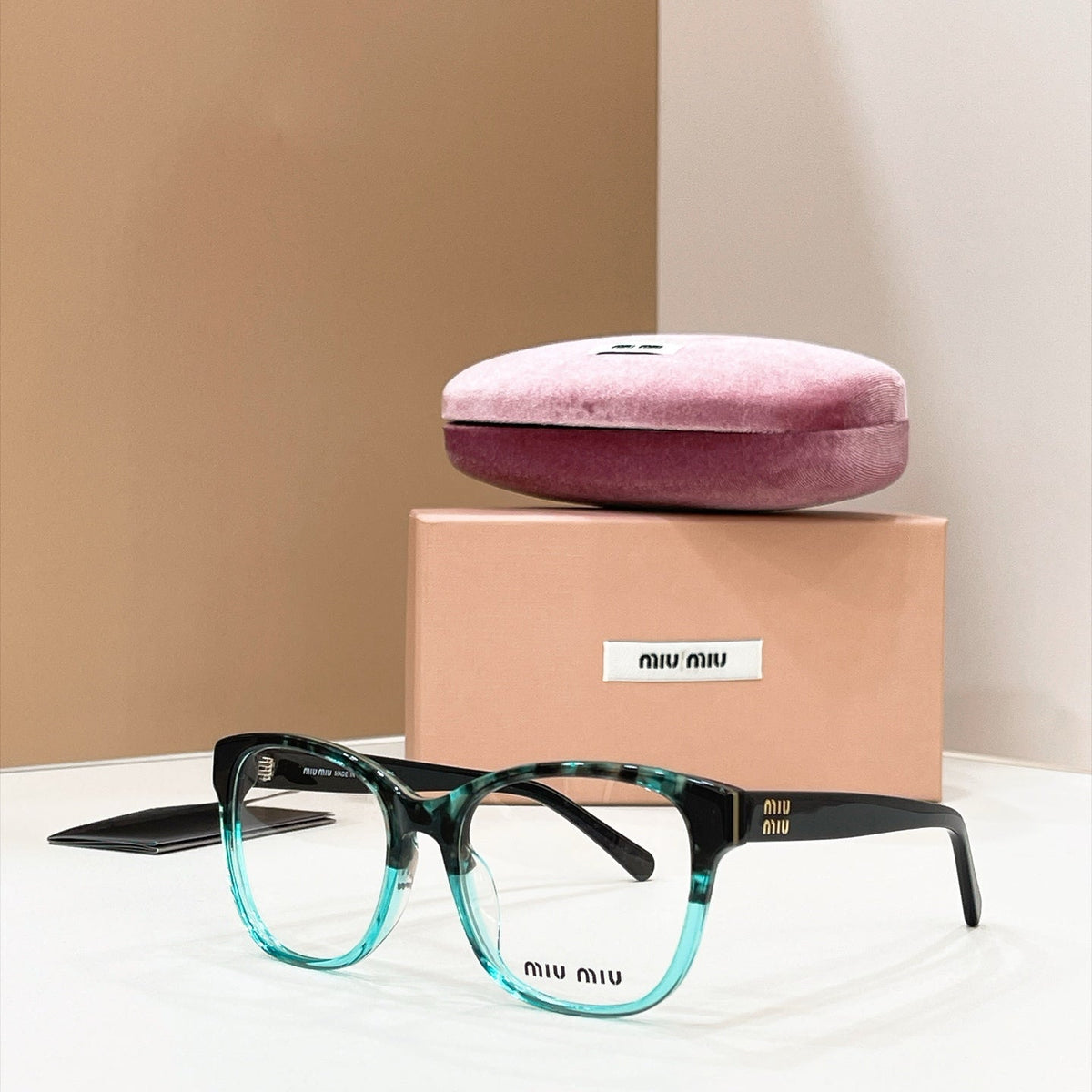 Miu Miu MU 51X Sunglasses product image 2, provided for visual reference and product detail review