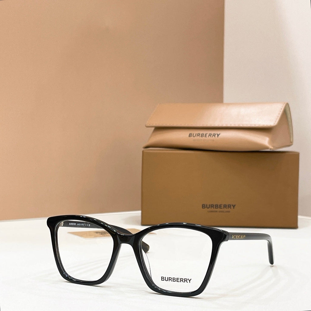 Burberry BE2367 Sunglasses product image 1, provided for visual reference and product detail review