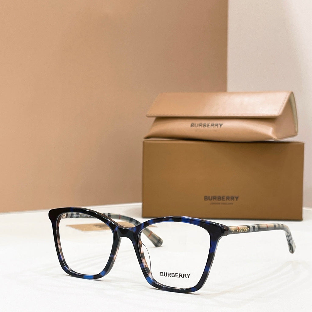 Burberry BE2367 Sunglasses product image 6, provided for visual reference and product detail review