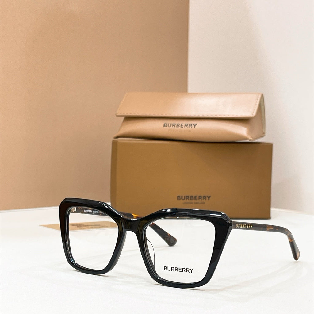 Burberry BE2366 Sunglasses product image 2, provided for visual reference and product detail review