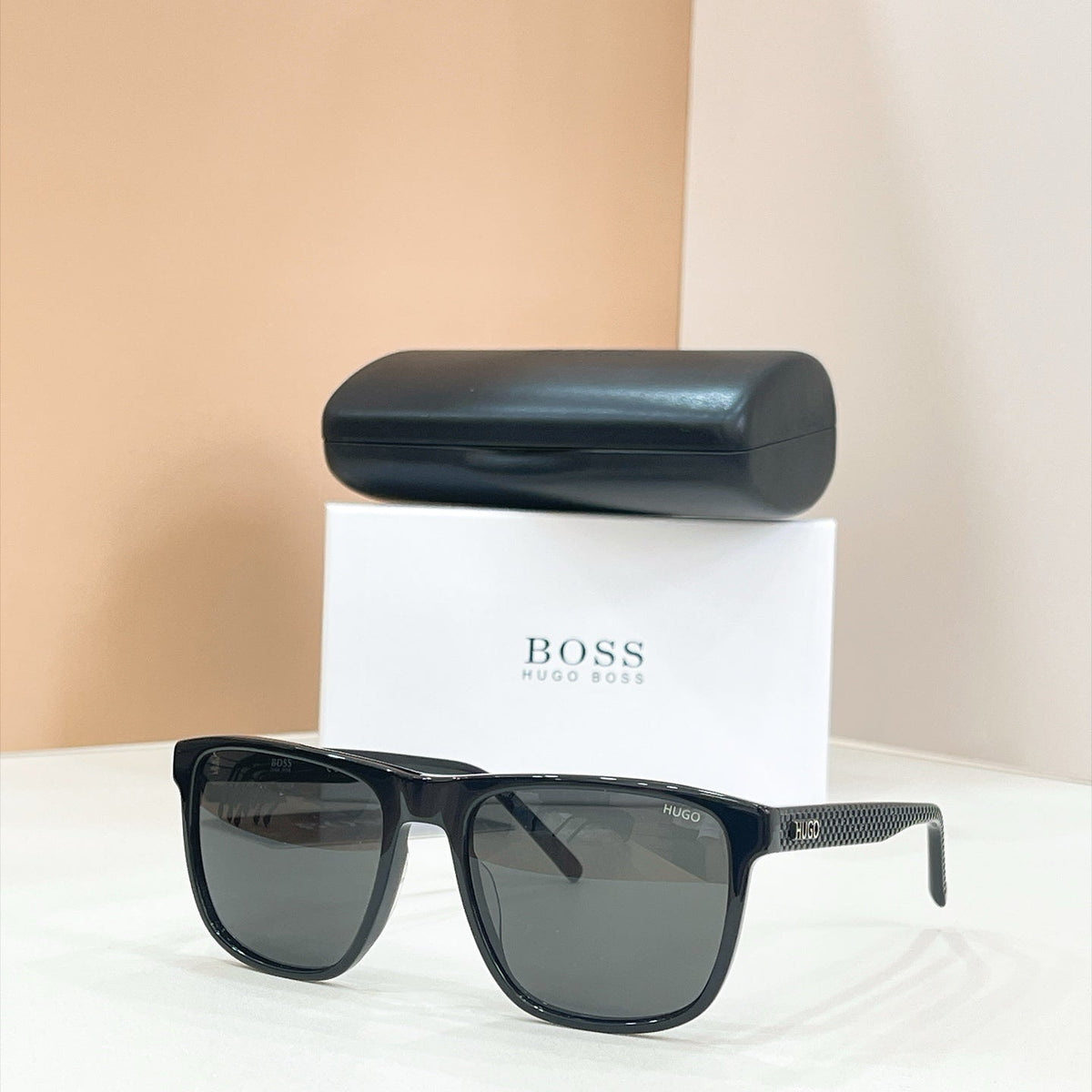 BOSS 1391 Sunglasses product image 5, provided for visual reference and product detail review