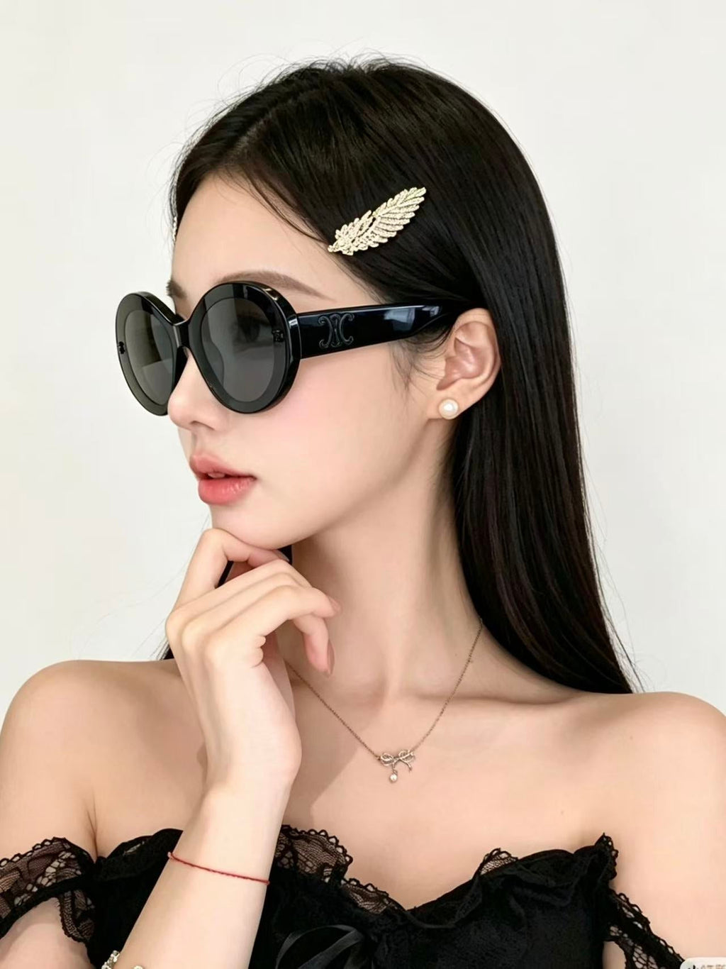 Celine CL40312 Sunglasses product image 14, provided for visual reference and product detail review