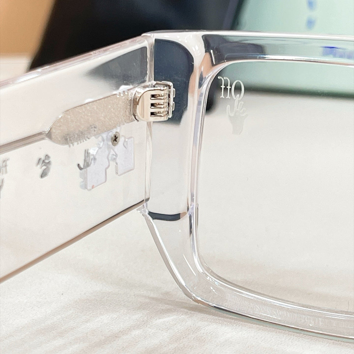 Off-White OERI013 Sunglasses product image 12, provided for visual reference and product detail review